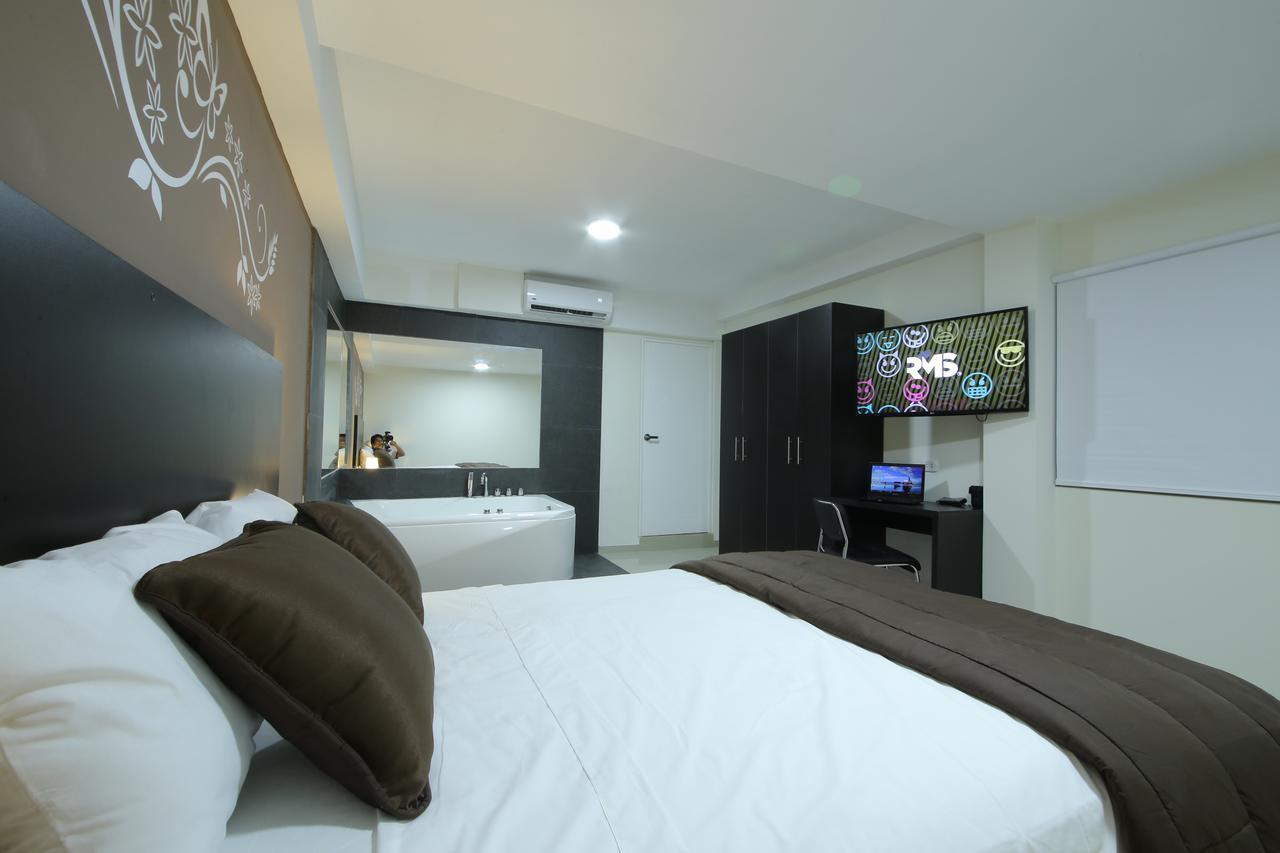 Hotel Solec Чиклайо Екстериор снимка