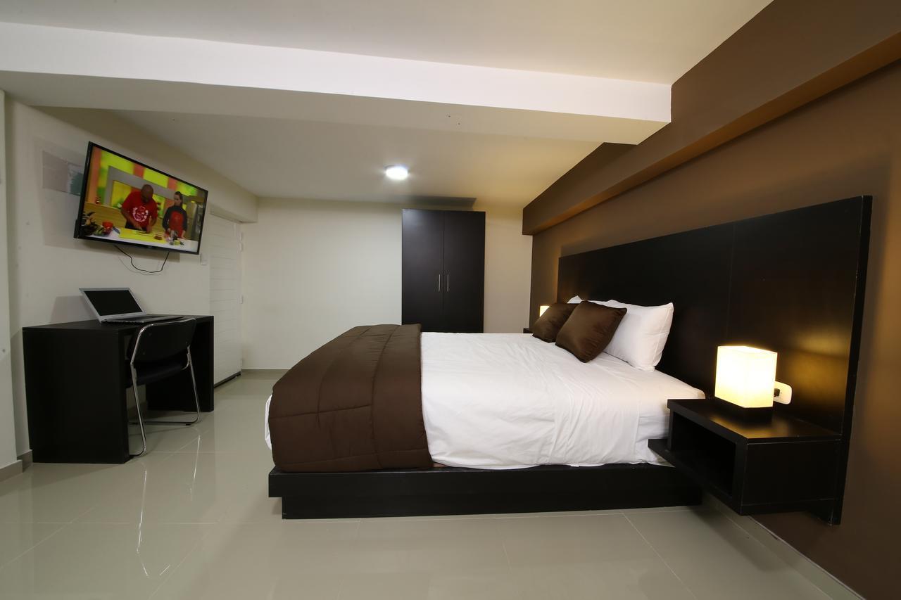 Hotel Solec Чиклайо Екстериор снимка