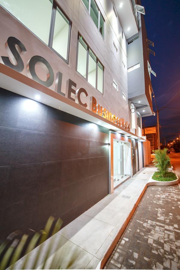Hotel Solec Чиклайо Екстериор снимка